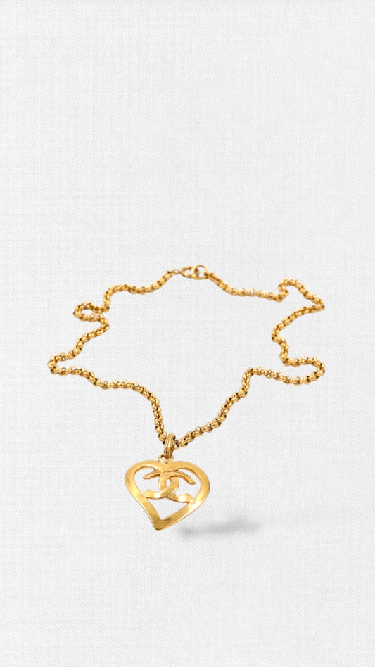 Chanel Vintage CC Herzanhänger mit Kette